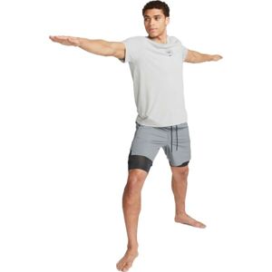 Nike UNLIMITED Pánske šortky, sivá, veľkosť M